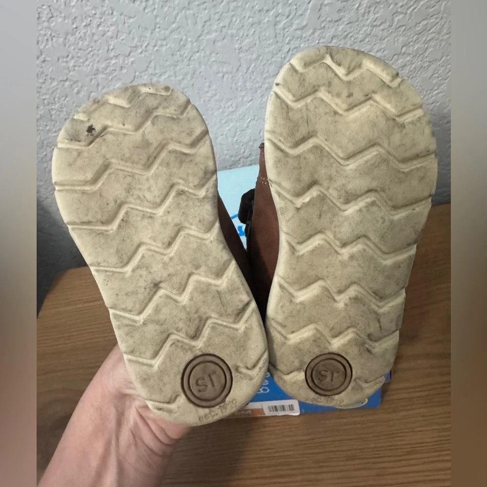 Stride Rite Ethan Shoe in Tan